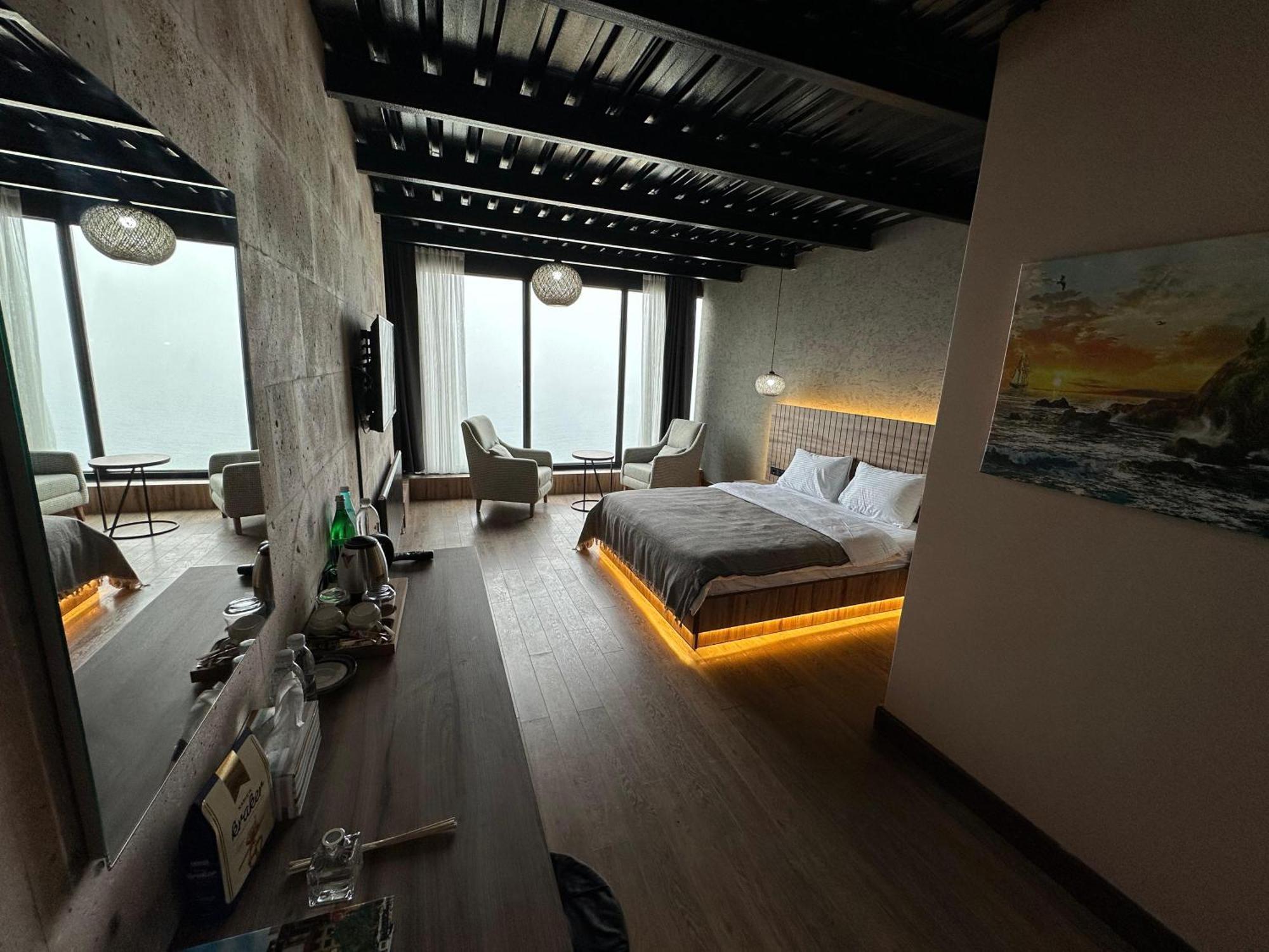 Marina Fener Hotel & Suite Istanboel Buitenkant foto